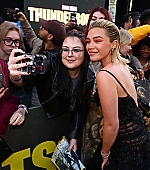 florencepughdaily_thunderbolts_ukpremiere_fans_28229.jpg