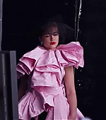 florencepughdaily_harperbazaaruk_interview_0251.jpg