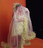 florencepughdaily_harperbazaaruk_interview_0957.jpg