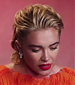 florencepughdaily_harperbazaaruk_interview_1118.jpg