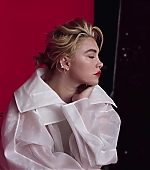 florencepughdaily_harperbazaaruk_interview_1139.jpg