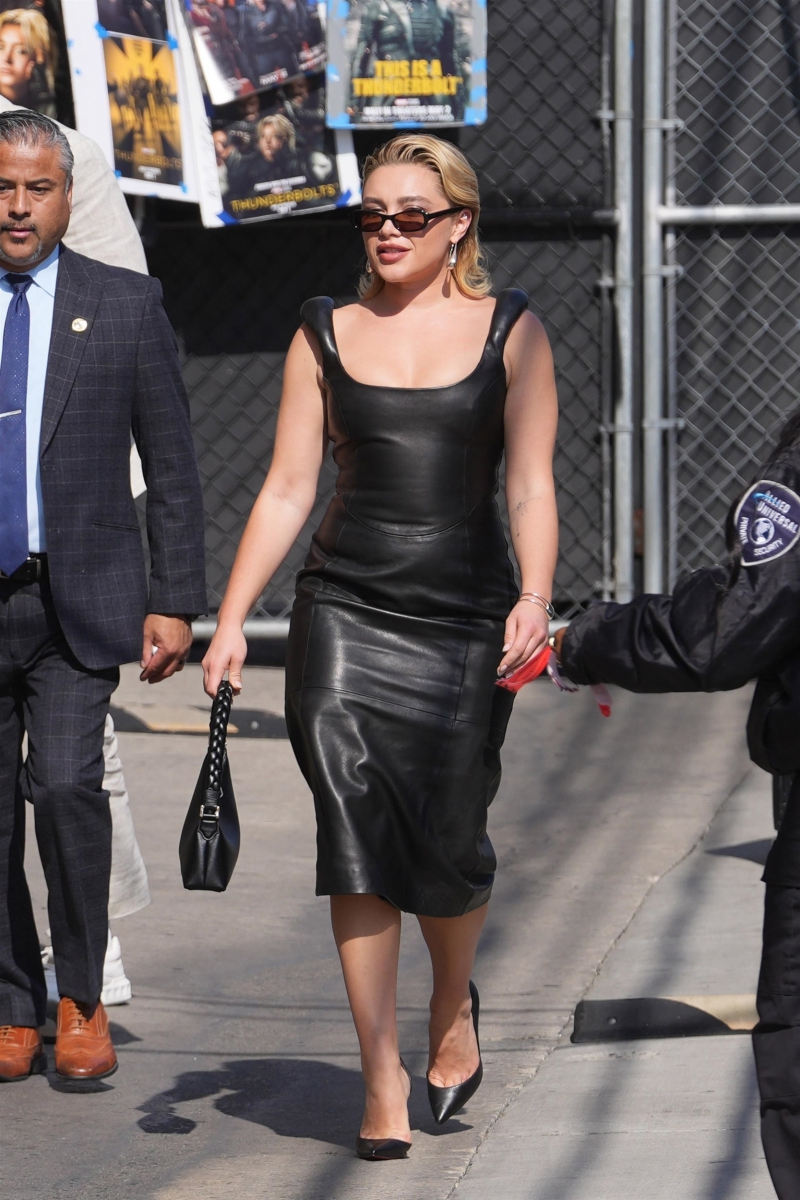 florencepughdaily_jimmykimmeltape_arriving_2813329.jpg