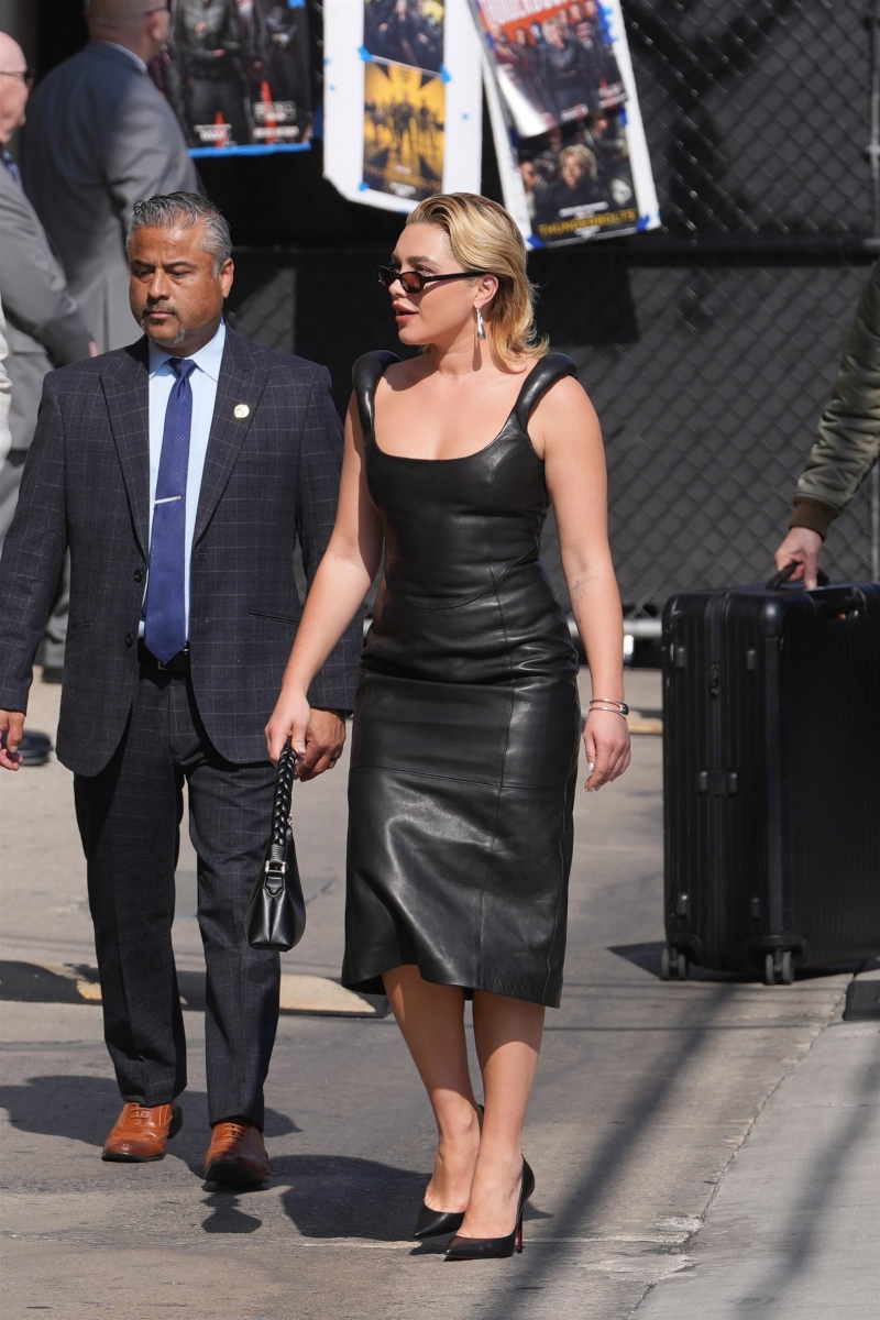 florencepughdaily_jimmykimmeltape_arriving_2813629.jpg