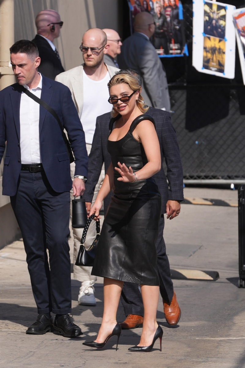 florencepughdaily_jimmykimmeltape_arriving_2813929.jpg