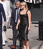 florencepughdaily_jimmykimmeltape_arriving_2813729.jpg