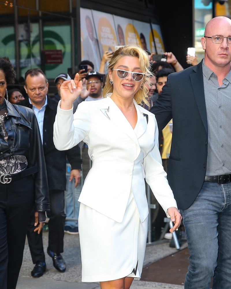 florencepughdaily_gma_leaving_28129.jpg