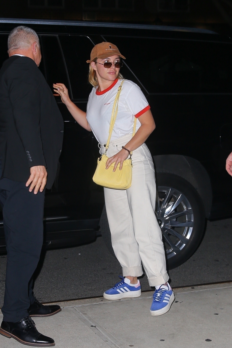 florencepughdaily_headingback_hotel_282129.jpg