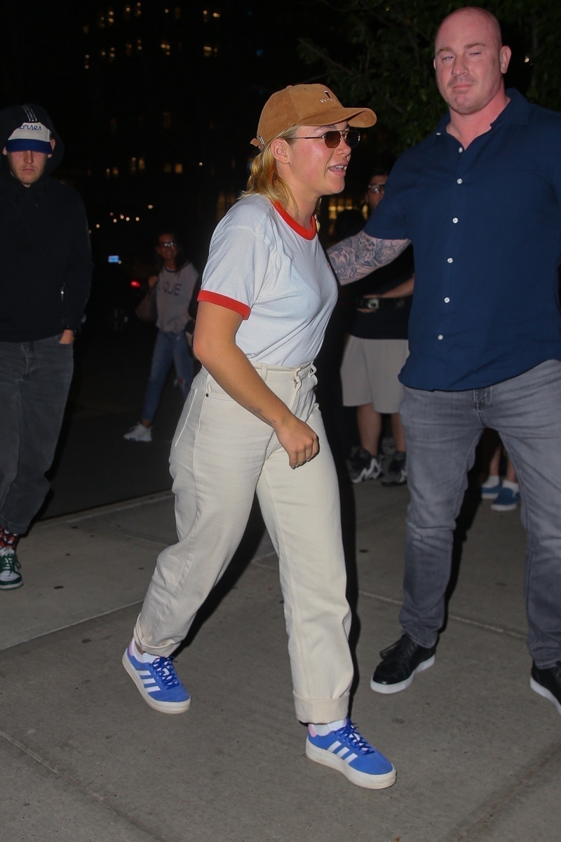 florencepughdaily_headingback_hotel_282329.jpg