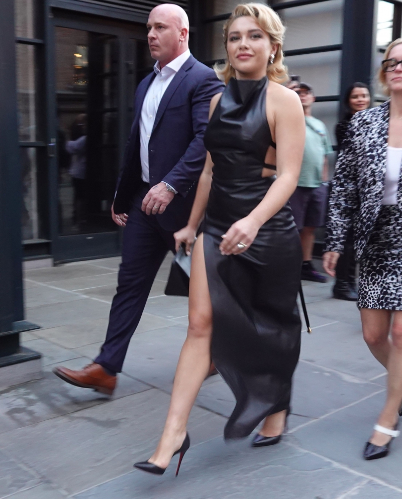 florencepughdaily_leavinghotel_281629.jpg