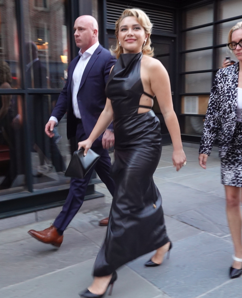 florencepughdaily_leavinghotel_281729.jpg