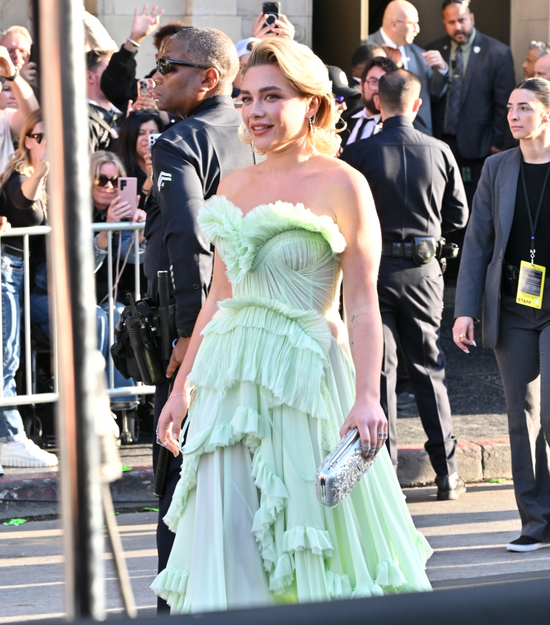florencepughdaily_thunderbolts_lapremiere_arriving_28529.jpg