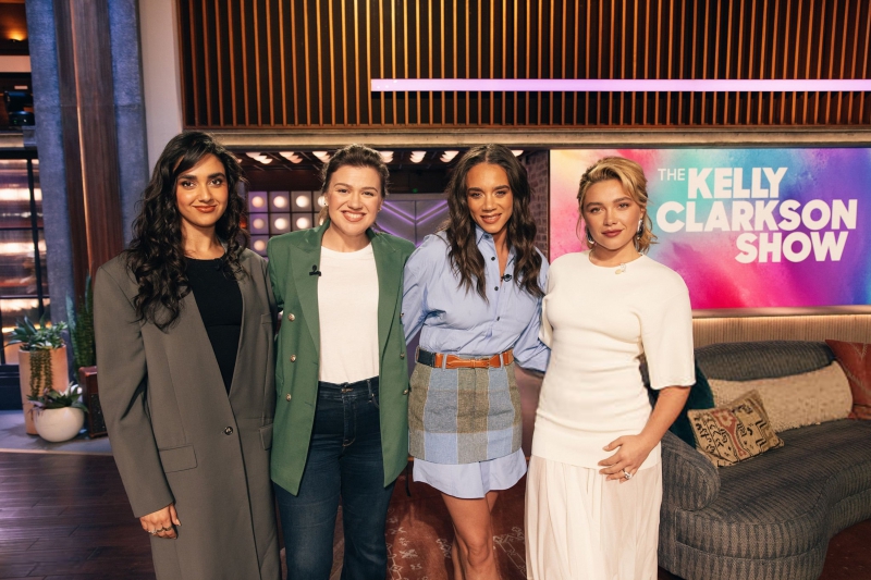 florencepughdaily_kellyclarksonshow_28329.jpg
