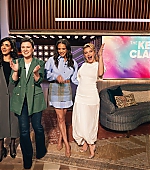 florencepughdaily_kellyclarksonshow_28229.jpg