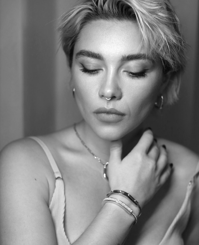 florencepughdaily_tiffanyco_set_28129.jpg