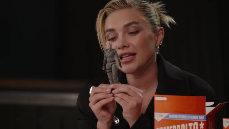 Unboxing_FlorencePugh_Marvel_FPD_135.jpg