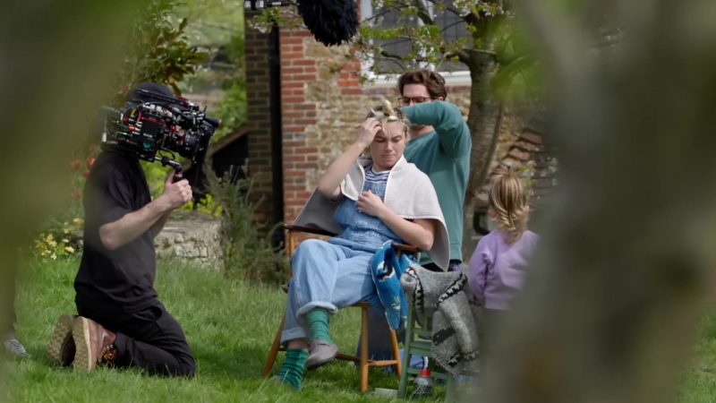 WLIT_SpecialBlu-RayFeaturette_FPD_301.jpg