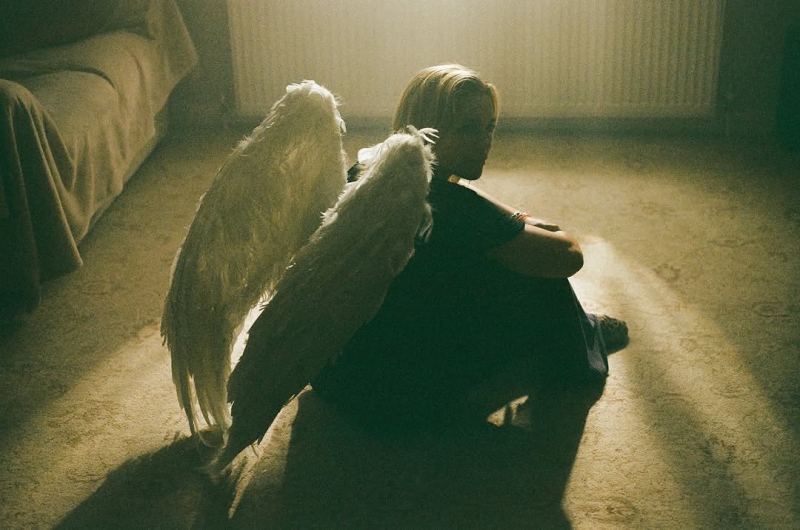 Yungblud_Zombie_Stills_FPD_28329.jpg